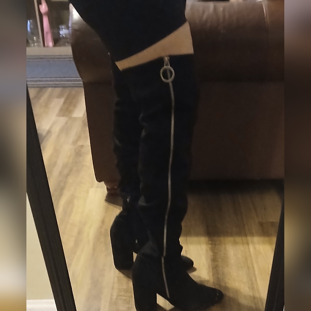 💛SOLD💛   Black Over-the-Knee Boots with Zipper